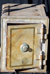 Original safe.
